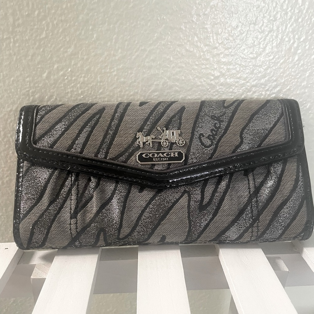 Coach Tri-Fold wallet